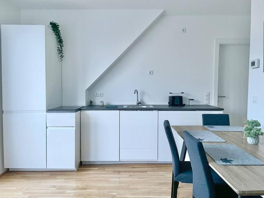 Rooftop Modern With Free Parking * Wien